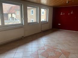Volkach hat derzeit vier immobilien im angebot von denen drei der kategorie wohnung zugewiesen sind. 6 Zimmer Wohnung Zu Vermieten 97332 Volkach Dr Gengler Str 17 Mapio Net