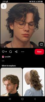 Sharon here .. I have some more hives today! I gave my cat a “hair cut” ..  a “bowel cut” just like mine! It's noice… it's flattering.