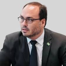 Bruce Bernardo's Instagram, Twitter & Facebook