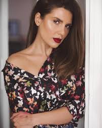 Ali Andreea Makeup Artist