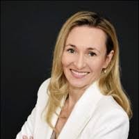 Anna Paruch's Instagram, Twitter & Facebook