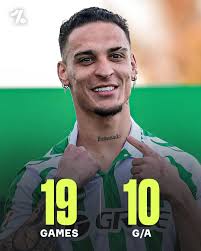 Antony is loving life at Real Betis 🥰