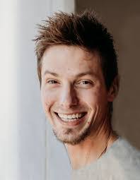 Erik West's Instagram, Twitter & Facebook