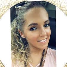 Danielle Tousignant's Instagram, Twitter & Facebook