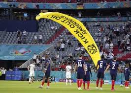 في المقابل منتخب فرنسا بطل العالم الذي يحل ضيفاً على المانيا ويلعب مباراه الليله على مدينه ميونخ ويدخل منتخب فرنسا مباراة الجوله الاولى من أجل الفوز والظفر بالثلاث النقاط، ويرغب للعب بشكل جيد والحفاظ على مستواه الرائع والقوي. Ù…Ø¨Ø§Ø±Ø§Ø© Ø§Ù„Ù…Ø§Ù†ÙŠØ§ ÙˆÙØ±Ù†Ø³Ø§ Ø¨Ø·ÙˆÙ„Ø§Øª