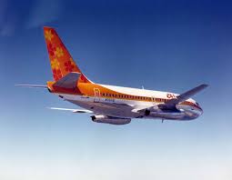 Aloha Airlines Boeing 737 200 Publicity Photo Taken Over Honolulu Hi 1969 Hawaii Gov Www Facebook Com Vintageairliners Flugzeug