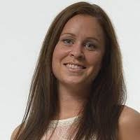 Laura Wallenburg's Instagram, Twitter & Facebook