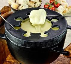 Recette Fondue Savoyarde Au Reblochon Recette Recette Fondue Savoyarde Recette Fondue Fondue Savoyarde