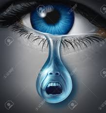 ¿es lo mismo dolor y sufrimiento? Angustia Y El Sufrimiento De Un Ojo Humano Llorando Una Lagrima Sola Con Una Expresion Facial Gritando De Angustia Y De Dolor Por La Perdida O Dolor Emocional O Burnout Negocios Fotos
