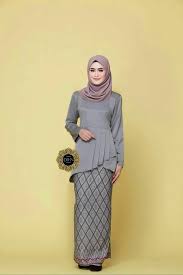 Shibuya modern kurung with slit. Baju Raya 2021 New Arrival Woww Exclusive Facebook