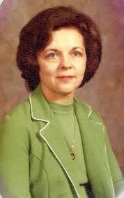 Naomi Plummer's Instagram, Twitter & Facebook