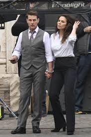 Thomas cruise mapother iv (born july 3, 1962) is an american actor and producer. Tom Cruise Is Secretly Dating British Mission Impossible Co Star Hayley Atwell 20 Years His Junior