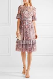 Nehmen sie sich zeit für ihr lieblingsbuch. 180 Net A Porter Ideas Dresses Fashion Gowns