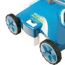 In this article, we compare there are many swimming pool vacuum cleaners on the market and choosing the right one can be daunting. Refurb Aquabot Pool Rover S2 40 Above Ground Robotic Swimming Pool Cleaner Pool Cleaners Vacuums Patterer Home Garden