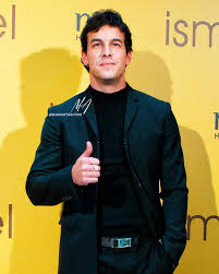 With mario casas, xavi sáez, santi pons, sam feuer. Mario Casas Attraction On Twitter Mario Casas At A Photocall For Ismael In Madrid Spain December 23 2013 Mariocasas