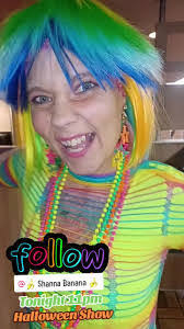 Shanna Heard's Instagram, Twitter & Facebook