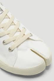 From runway bestsellers to new season styles. Maison Margiela Tabi Low Top White Canvas Sneakers Hypebeast
