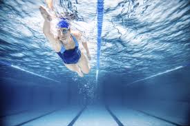Chi è in grado di percorrere 100 metri in meno di 1'50'', ma non supera lo. Piscina Per Principianti Le Prime Tabelle Di Allenamento Olivia Quanto Basta
