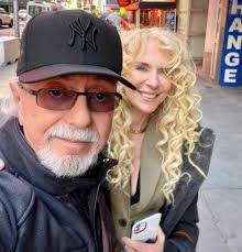 Robert Corio's Instagram, Twitter & Facebook