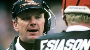 Tony Wyche's Instagram, Twitter & Facebook