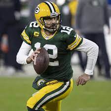 10 hours ago · aaron rodgers (r.) and jordan love (l.) during packers training camp. Aaron Rodgers Rift With Packers Deepens As Qb Skips Mandatory Training Camp Green Bay Packers The Guardian