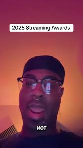 Don't like this cat but I've been talking about this for 15 years yo Dave  wasn't it that daddy yankee dream to do a album in Spanglish jay cortes and  a few