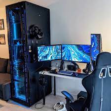 Aqui Ira Bien El Pubg O Que Br Pclocura Gamingcenter Gamers Modding Gaming Setups P Computer Gaming Room Gaming Room Setup Video Game Room Design