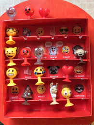 Man sagt, wer den goldenen rollandinho einmal überreicht bekommen hat, geht in die fußballgeschichte ein. Ø§Ù„ÙˆØ³Ù… Aldiemoji Ø¹Ù„Ù‰ ØªÙˆÙŠØªØ±