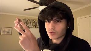 ASMR~ mouth sounds with random rambling 💆‍♂️