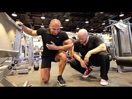 Mike Thurston Trains Legs With Ben Pakulski Youtube Workout Videos Training Programs Train