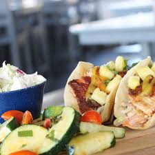 Best western fort myers waterfront. The Dixie Fish Co Ft Myers Beach Menu Seafood Waterfront Happy Hour Lunch Dinner