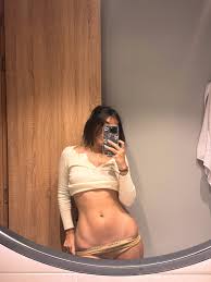 Mary Aguilar - Free pics, galleries & more at Babepedia