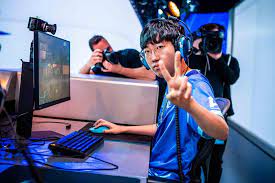 10 Best Professional Overwatch Players And Their Gaming Headsets Headphonesty