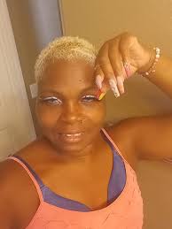 Hi all! I just wanted to introduce myself and share a photo I took I'm  MZ.BRENDA 52 yes young Love to entertain and enjoy the good ppl