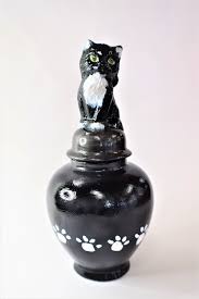 Cat cremation is a popular choice for memorializing your pet. How Much To Cremate A Cat Arxiusarquitectura