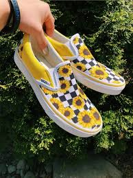 Black And White Checkered Vans With Sunflowers Vsco Sunflower Vans Caitymiller Vans Shoes Custom Vans Shoes Vans Shoes Fashion