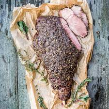 Wildschweinkeule Mit Krautern Und Nussen Wild Grillen Schwarzwild Wild Grillen Wildschweinkeule Rezept Wildschweinkeule Grillen