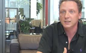 FrenchWeb Tour] A la découverte d'Arobas Music, éditeur du logiciel Guitar  Pro