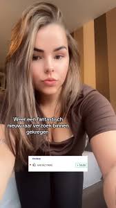 1,5 minuut naar m’n horloge kijken , ja wel ja 🤣 #rareverzoekjes  #geldverdienen #makkelijkgeldverdienen #voeten #voetenfotos #sokken  #sokkenverkopen #verzoekjes