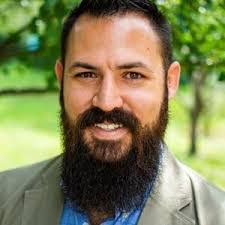 Andy Broyles's Instagram, Twitter & Facebook