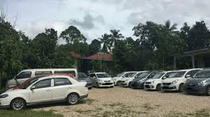 Di bawah pelan peningkatan penggunaan ruang perniagaan malaysia airports berhad, penggunaan ruang perniagaan di bangunan satelit a akan dimaksimumkan untuk meningkatkan keuntungan yang diperoleh daripada sewa tapak perniagaan dan peratusan hasil jualan daripada 35% kepada 50% menjelang tahun 2010. Harga Kereta Sewa Kota Bharu Airport Kelantan Bepergian Bayangan