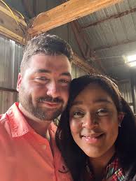 Caressa Bossa and Justin Stamps's Wedding Website