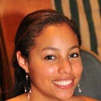 Leslie Sierra's Instagram, Twitter & Facebook