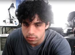 Who do you guys think I look like? : r/doppelganger