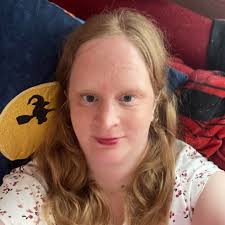 Poster be aware This group is public so people that aren't in the group  will see your posts which is cool but not when they message you about a  post and pass