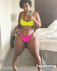 esmy_v Nude Leaks Photo 1 | TheFappening