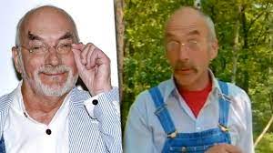 Die besten pinnwände von peter lustig. Mit 78 Jahren Lowenzahn Moderator Peter Lustig Ist Tot Leute Bild De