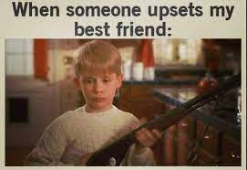 17 Life Lessons You Only Learn With A Best Friend Funny Friend Memes Funny Quotes Friends Funny