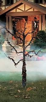 Pre Lit Spooky Tree Grandin Road Halloween Outdoor Decorations Halloween Yard Props Spooky Trees