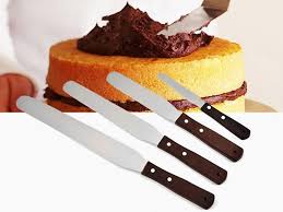 Bio kuchenversand annastraße 11 86145 mering. Messer Zum Auftragen Von Glasur Oder Kuverture Auf Torten Versand Gratis Trendypreis De